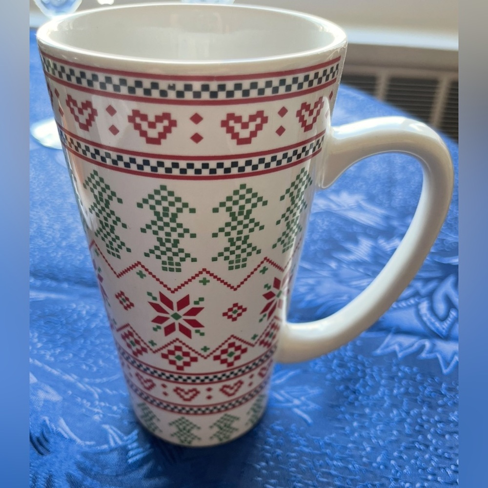 Holiday Motif Stoneware Mug